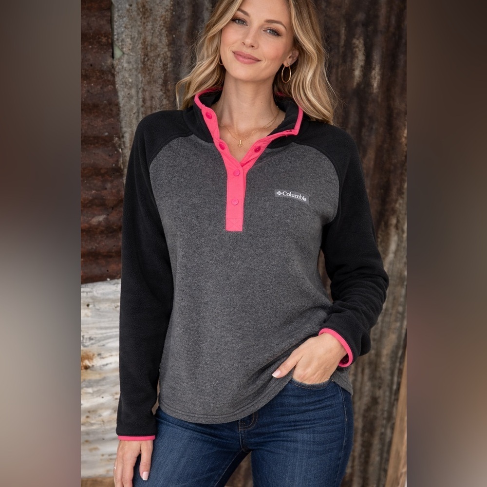 Columbia Fleece Snap Pullover- Gray & Black-Size Large